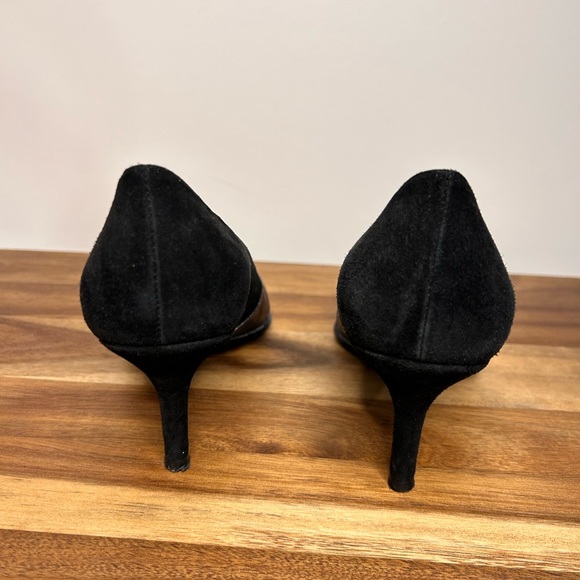 Stuart Weitzman, suede and leather 2 1/2 inch heels in black and pewter - Picture 4 of 12